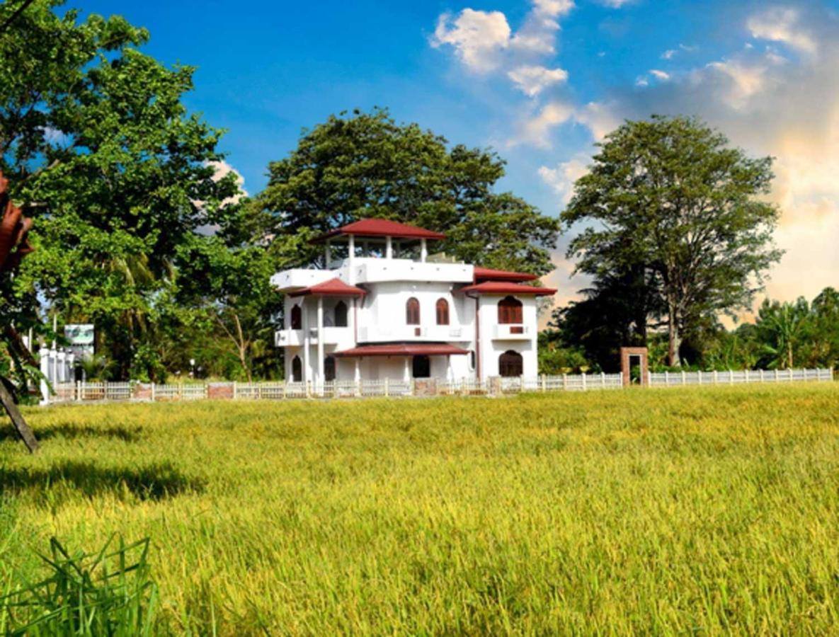 Green Heritage Holiday Resort Mahiyanganaya Luaran gambar